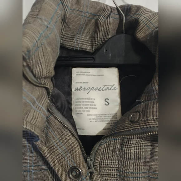 Aeropostale vest S - Picture 4 of 5